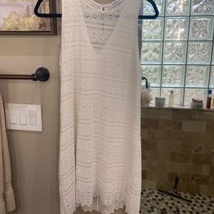 White sleeveless dress, size Medium